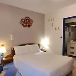 Hotel De La Cascade