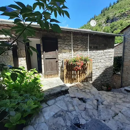 Logis Restaurant De La Cascade Sainte-Énimie