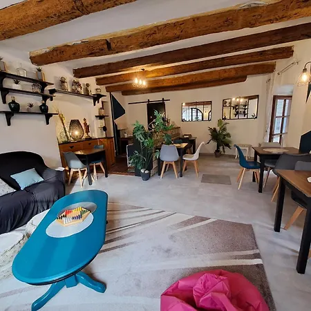 Logis Restaurant De La Cascade Ξενοδοχείο
