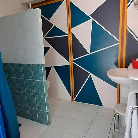 Ξενοδοχείο Logis Restaurant De La Cascade 2*