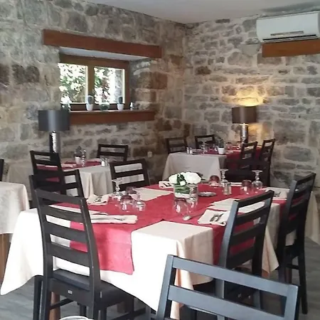 Logis Restaurant De La Cascade 2* Sainte-Énimie