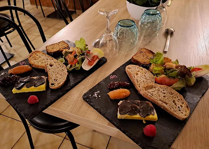 Logis Restaurant De La Cascade